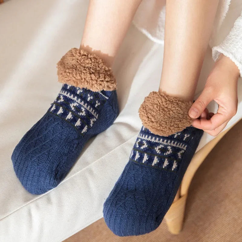 Fall and Winter Floor Socks Home Warm Women Men Socks Snow Socks Sleep Carpet Socks Slippers Socks Men Non-Slip Yoga Socks 2024
