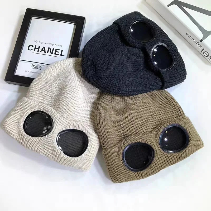 Unisex Men Women Knitted Hat with Goggles Windproof Winter Warmer Ski Beanies Soft Warm Anti-Slip Ear Protection Garros